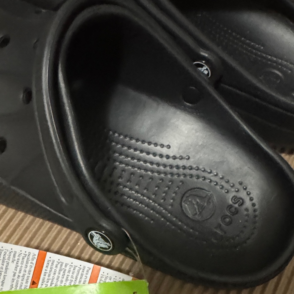 NWT CROCS Unisex Size M11 Black Ralen Clog Roomy Fit - Picture 9 of 10